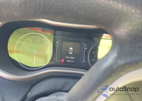 2017 Jeep Cherokee Sport 4X4 из США, поврежденный, VIN 1C4PJMAB3HW597043